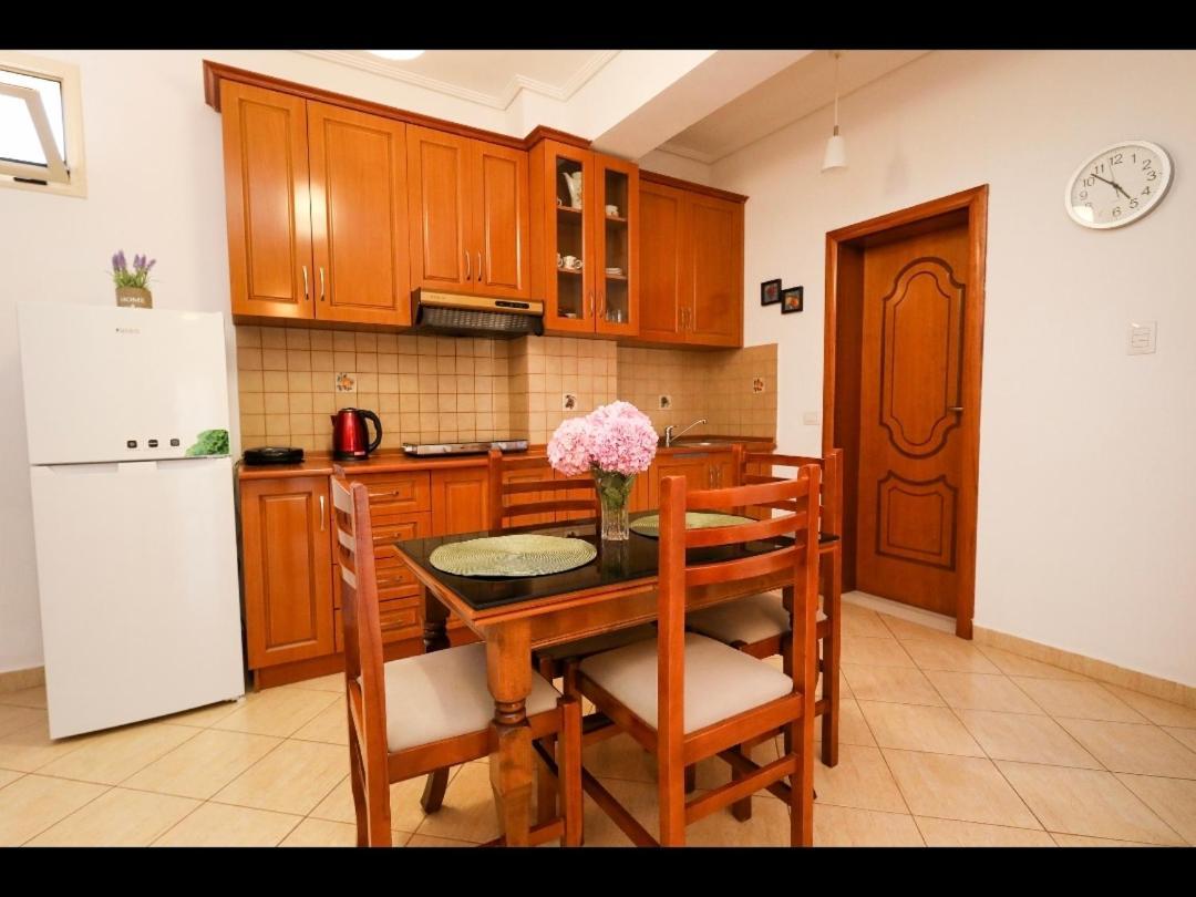 Apartments Athina 오리쿰 외부 사진
