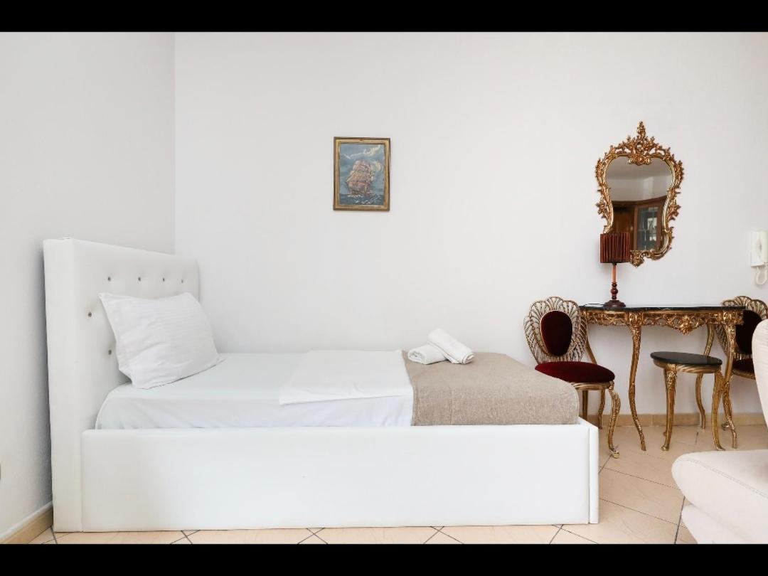 Apartments Athina 오리쿰 외부 사진