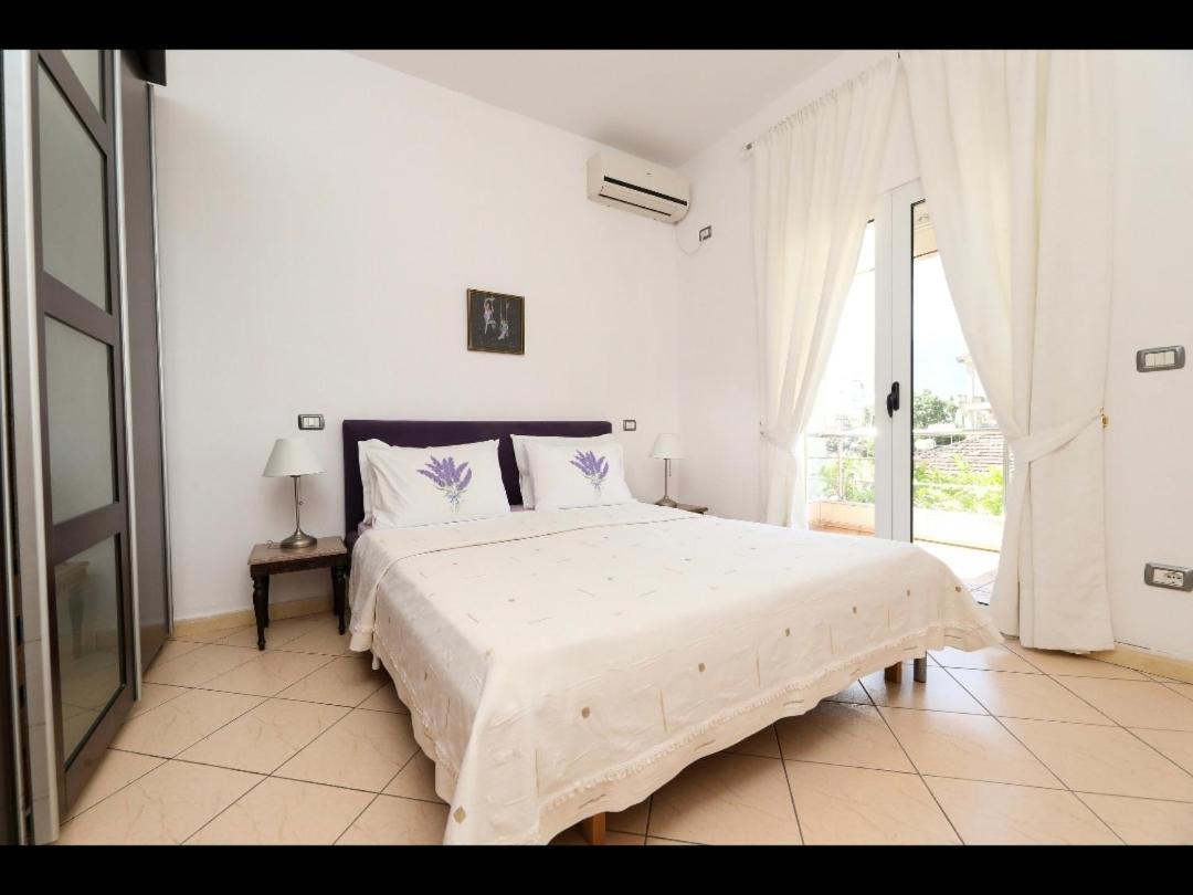 Apartments Athina 오리쿰 외부 사진